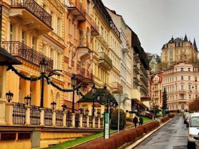 Krivan Hotel Карлови Вари Екстериор снимка