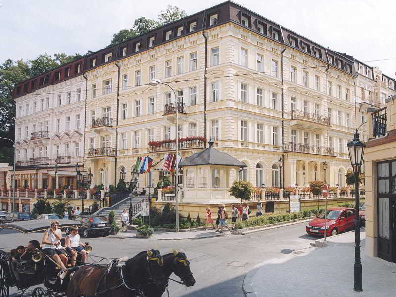 Krivan Hotel Карлови Вари Екстериор снимка